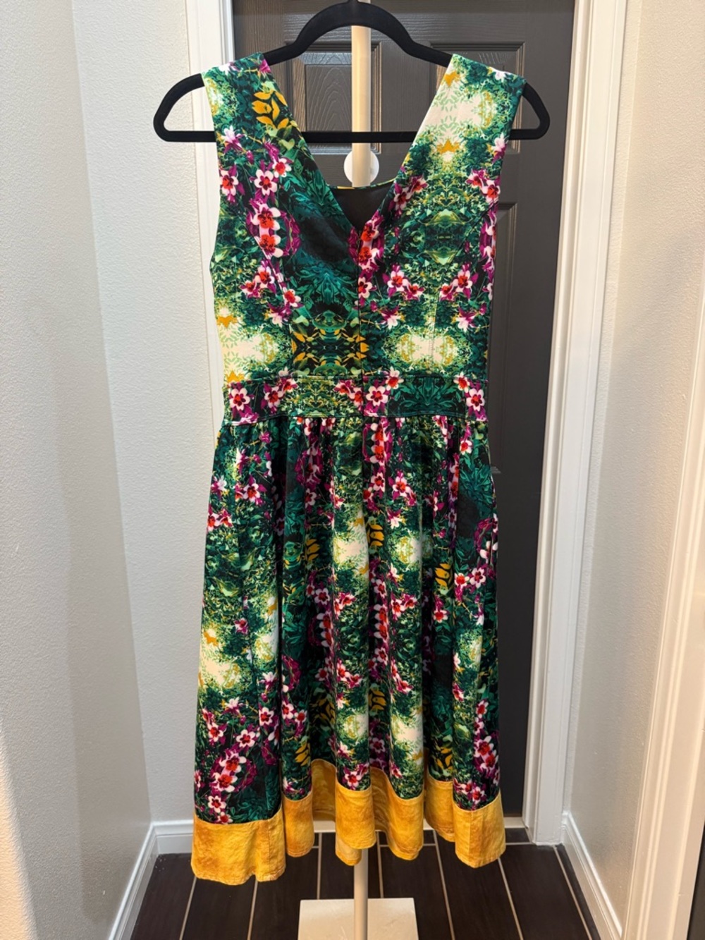Cynthia Rowley Dress with Green and Pink Floral Accent - Picture 2 of 5